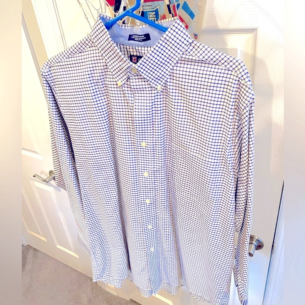 Chaps Button Down Shirt L